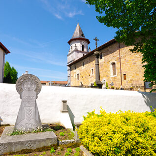 ainhoa village basque