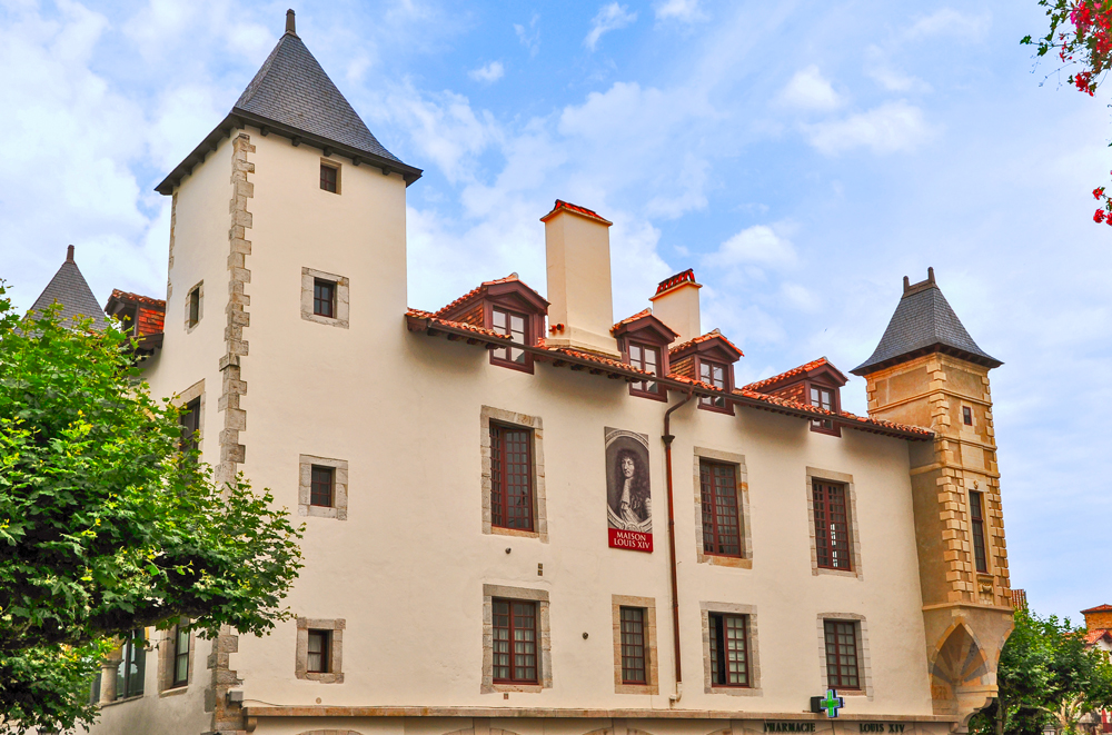 maison louis xiv